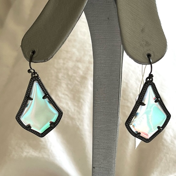 NWT Rare & Retired Kendra Scott Alex Earrings Gunmetal & Dichroic Amazing Combo!